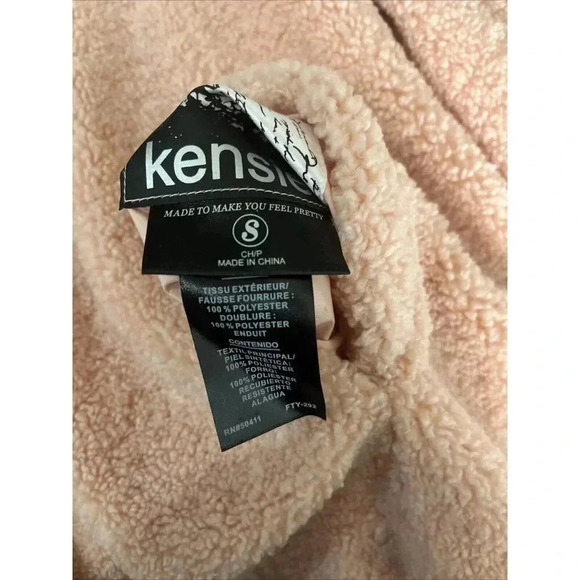 Kensie Reversible Pink Faux Fur Teddy Sherpa Coat Size SMALL Fuzzy Cozy Winter - Picture 3 of 7